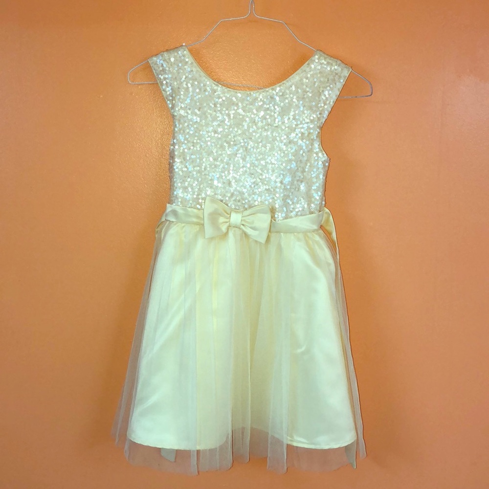 A Zunie Light Yellow Dress For Girls